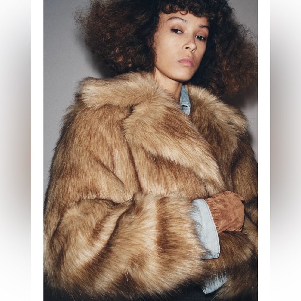 Zara ZW COLLECTION FAUX FUR CROPPED JACKET